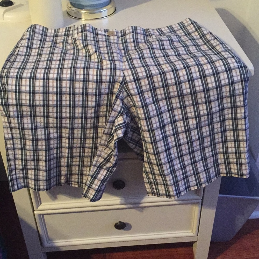 Liz Claiborne women’s Shorts
